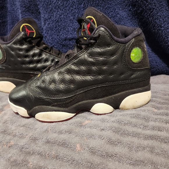 Jordans 13 youth size 7 - Picture 2 of 4